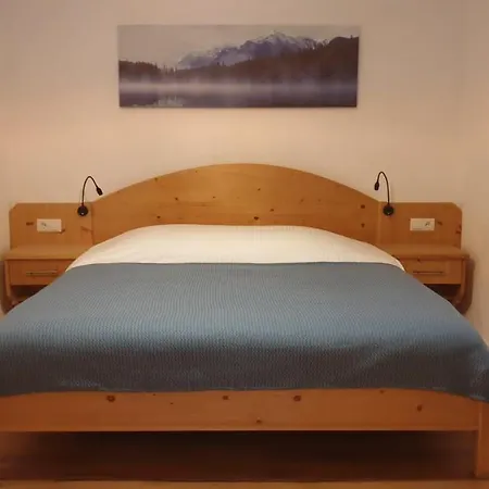 Haus Lydia Incl Pitztal Sommercard شقة *